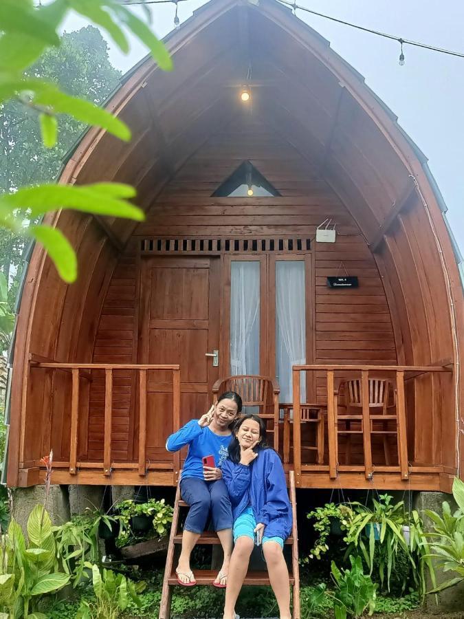 Wooden House Paseban Villa Bogor Esterno foto