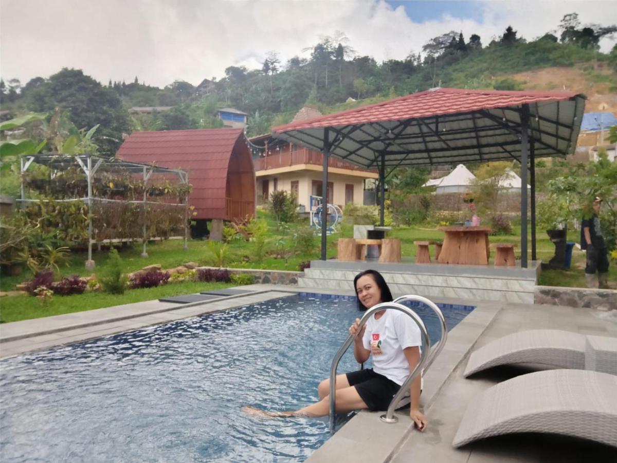 Wooden House Paseban Villa Bogor Esterno foto
