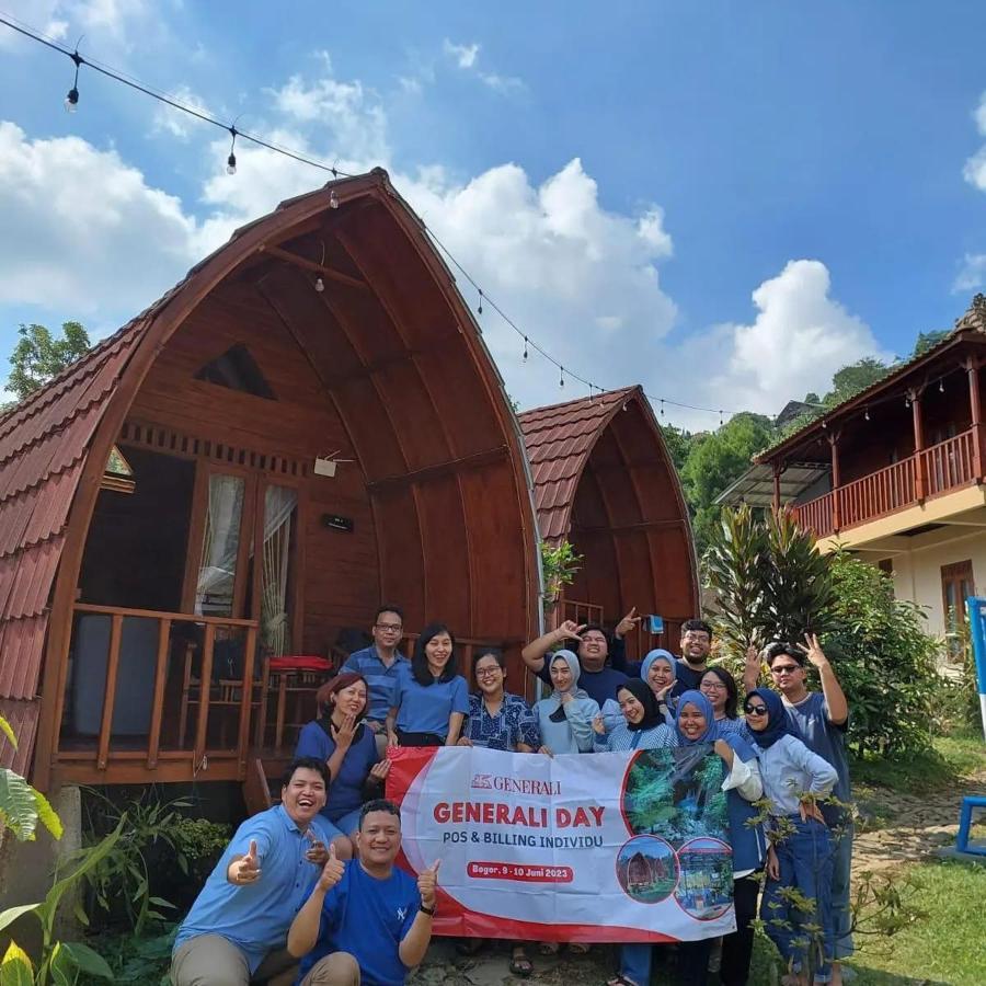 Wooden House Paseban Villa Bogor Esterno foto